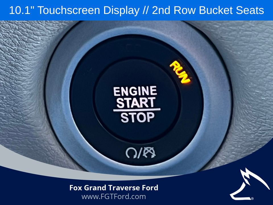 Used 2024 Chrysler Pacifica Touring-L image 26