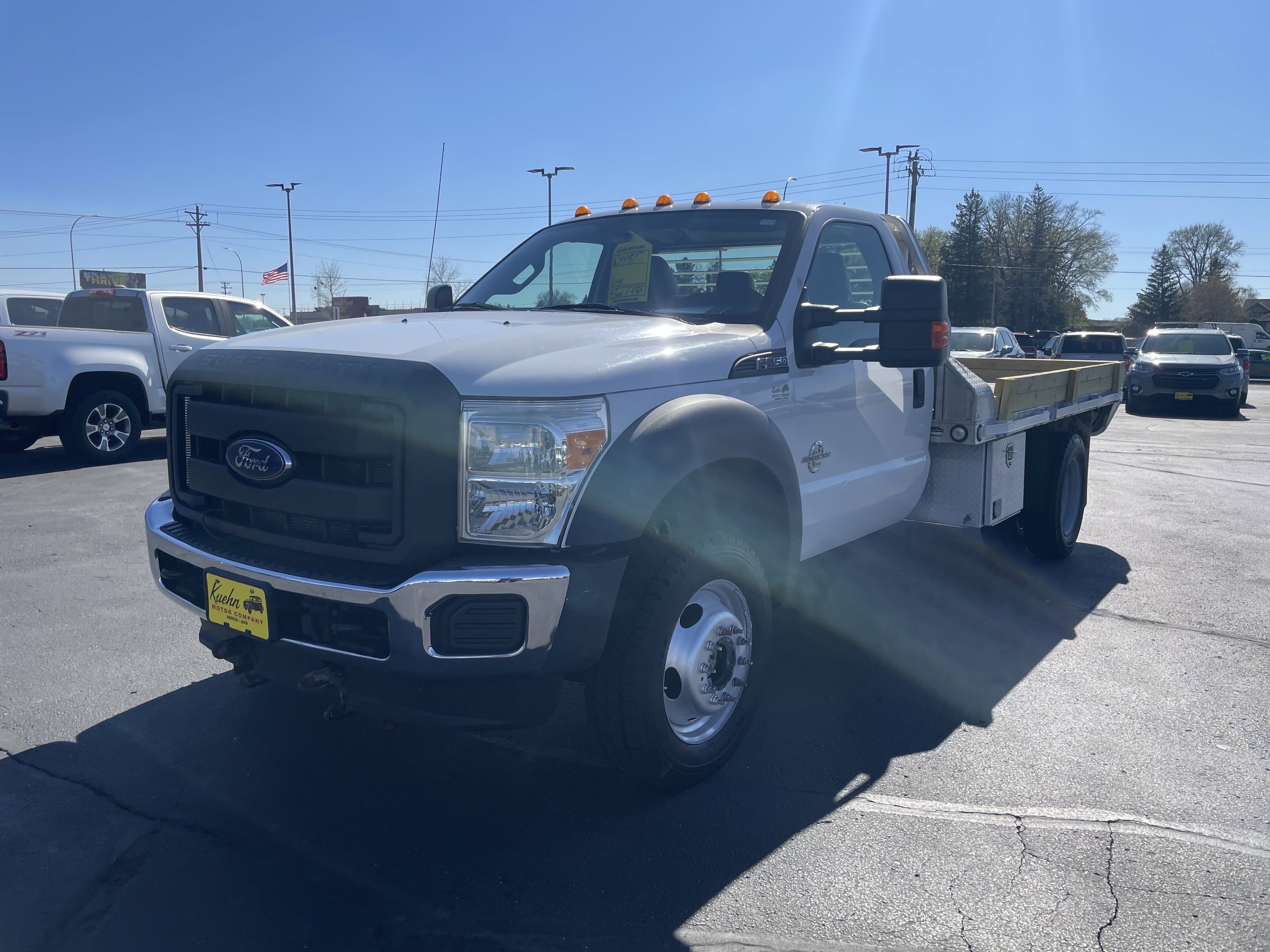 Used 2014 Ford F550 4x4 Regular Cab Super Duty image 4