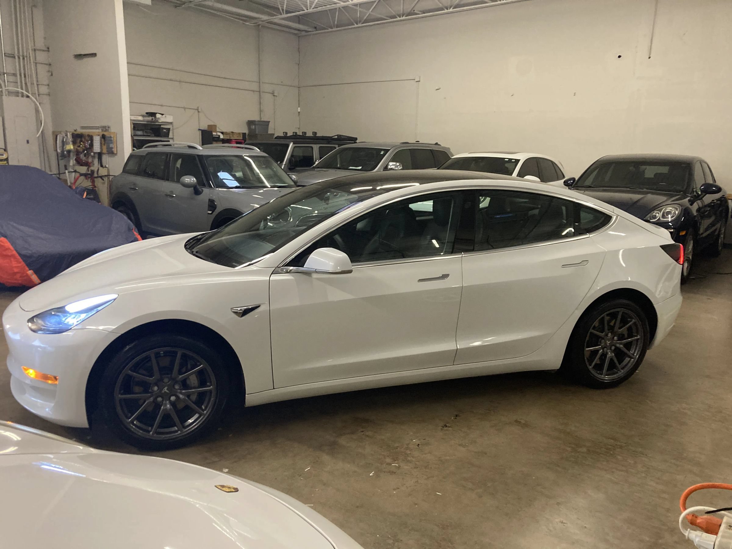 Used 2020 Tesla Model 3 Standard Range Plus RWD image 7