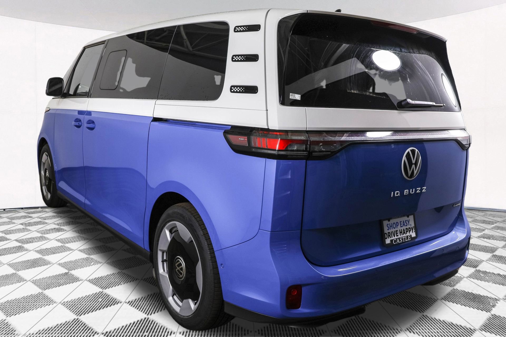 New 2025 Volkswagen ID. Buzz Pro S Plus image 16