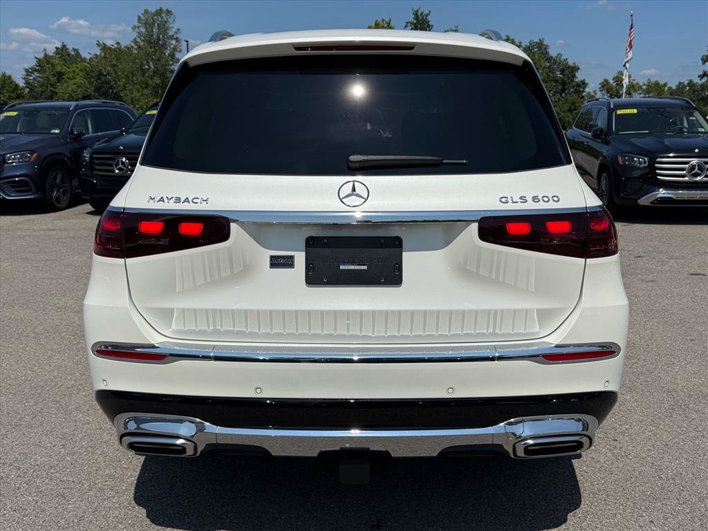 Certified 2024 Mercedes-Benz Maybach GLS 600 4MATIC image 4