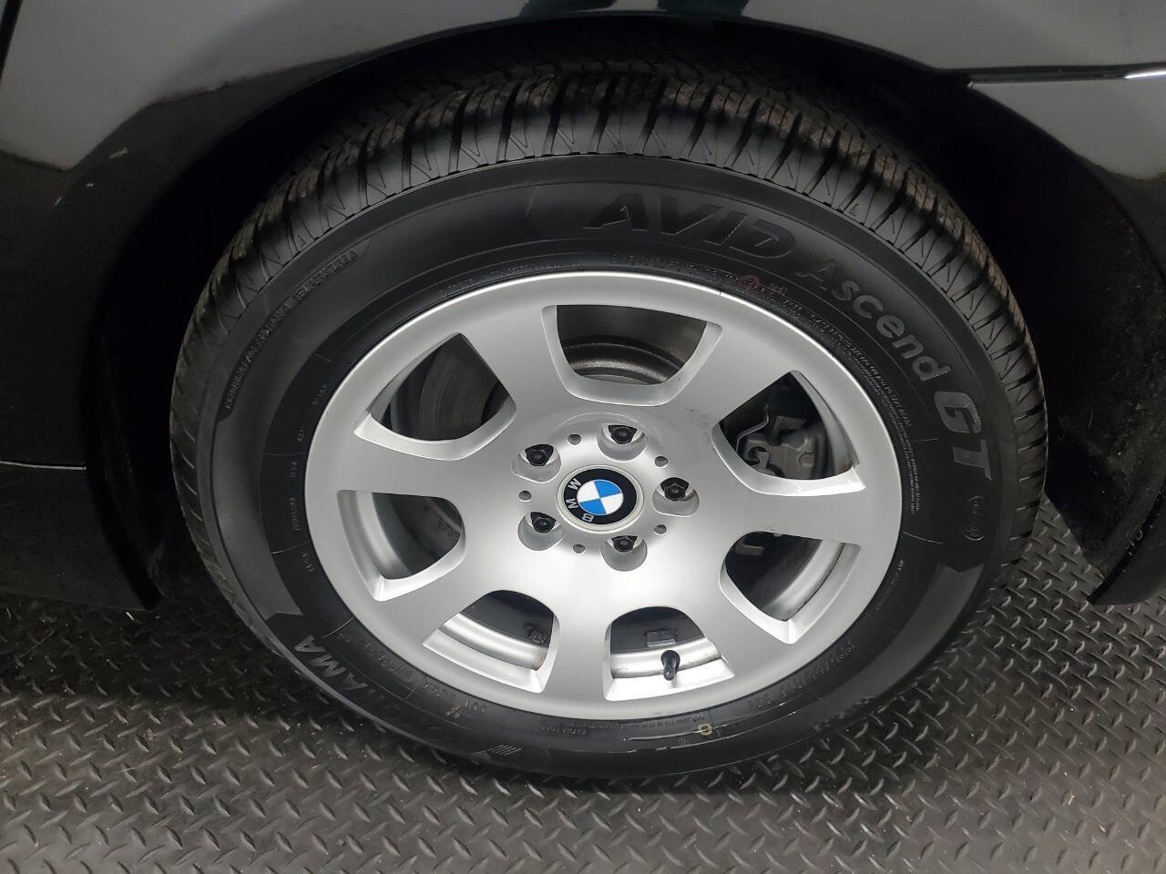 Used 2004 BMW 525i Sedan image 22