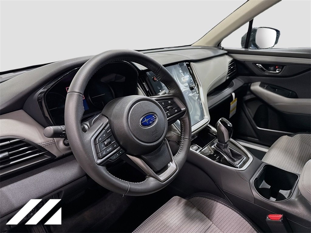 Used 2025 Subaru Outback Premium image 9