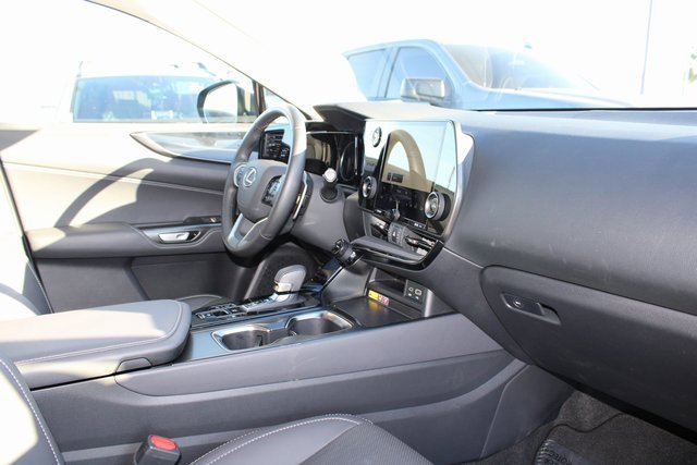 Certified 2025 Lexus NX 350 AWD image 5