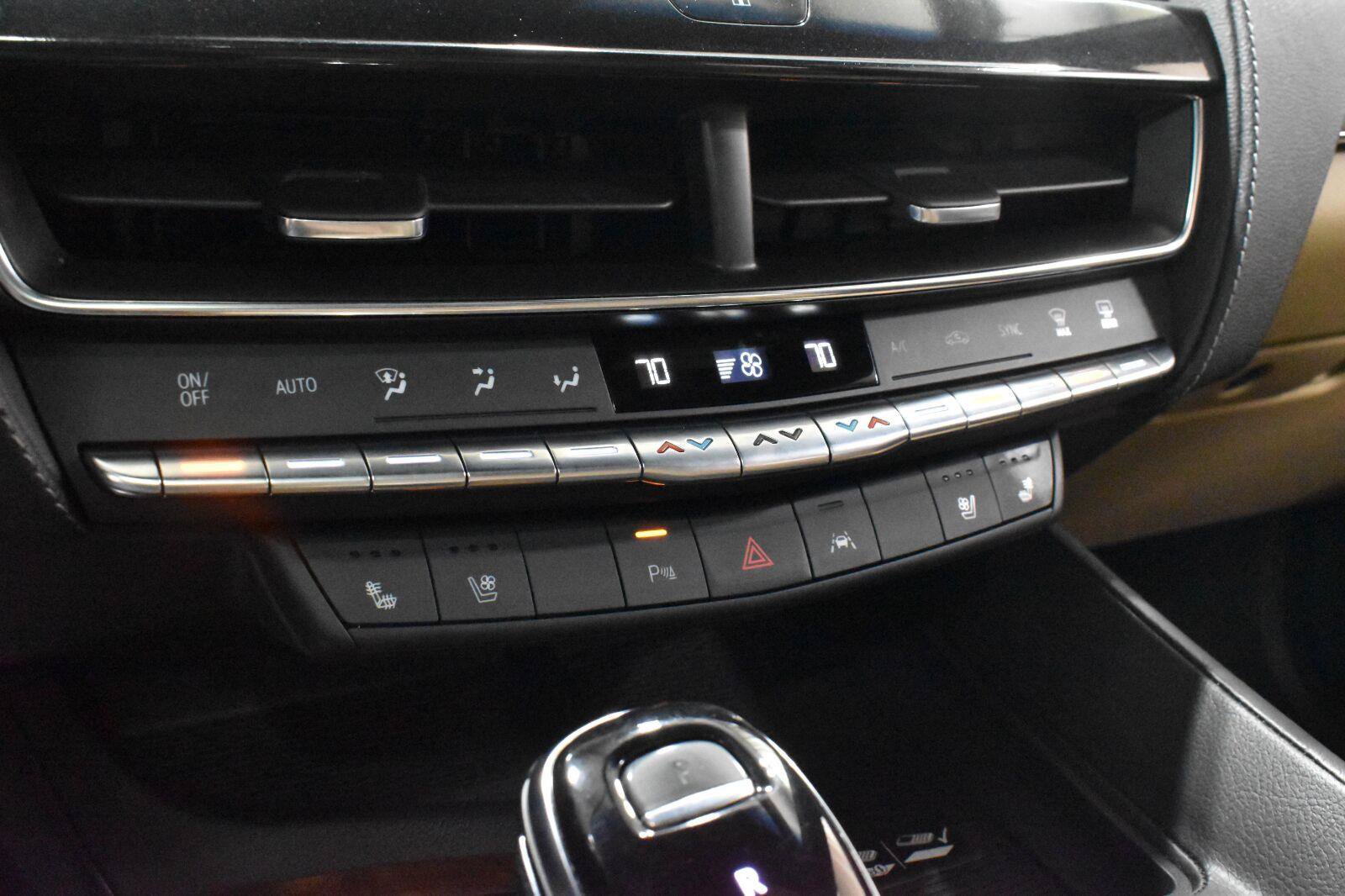 Used 2022 Cadillac CT5 Premium Luxury AWD/4WD image 13