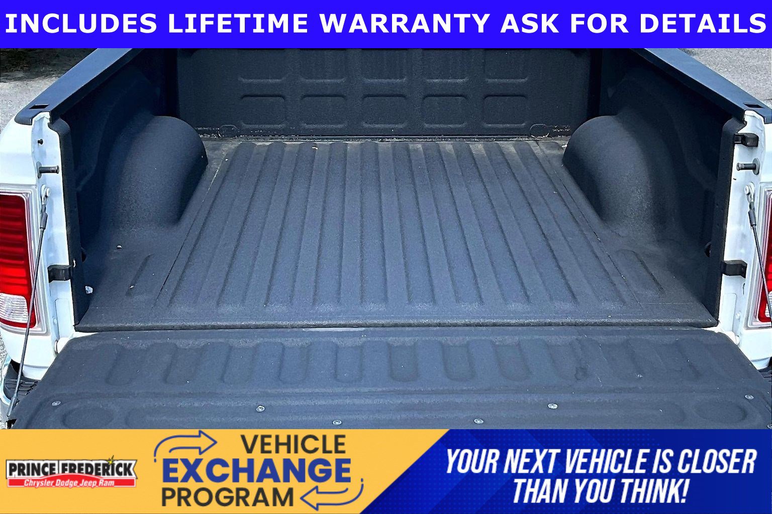 Used 2018 RAM 1500 Laramie w/ Convenience Group AWD/4WD image 29
