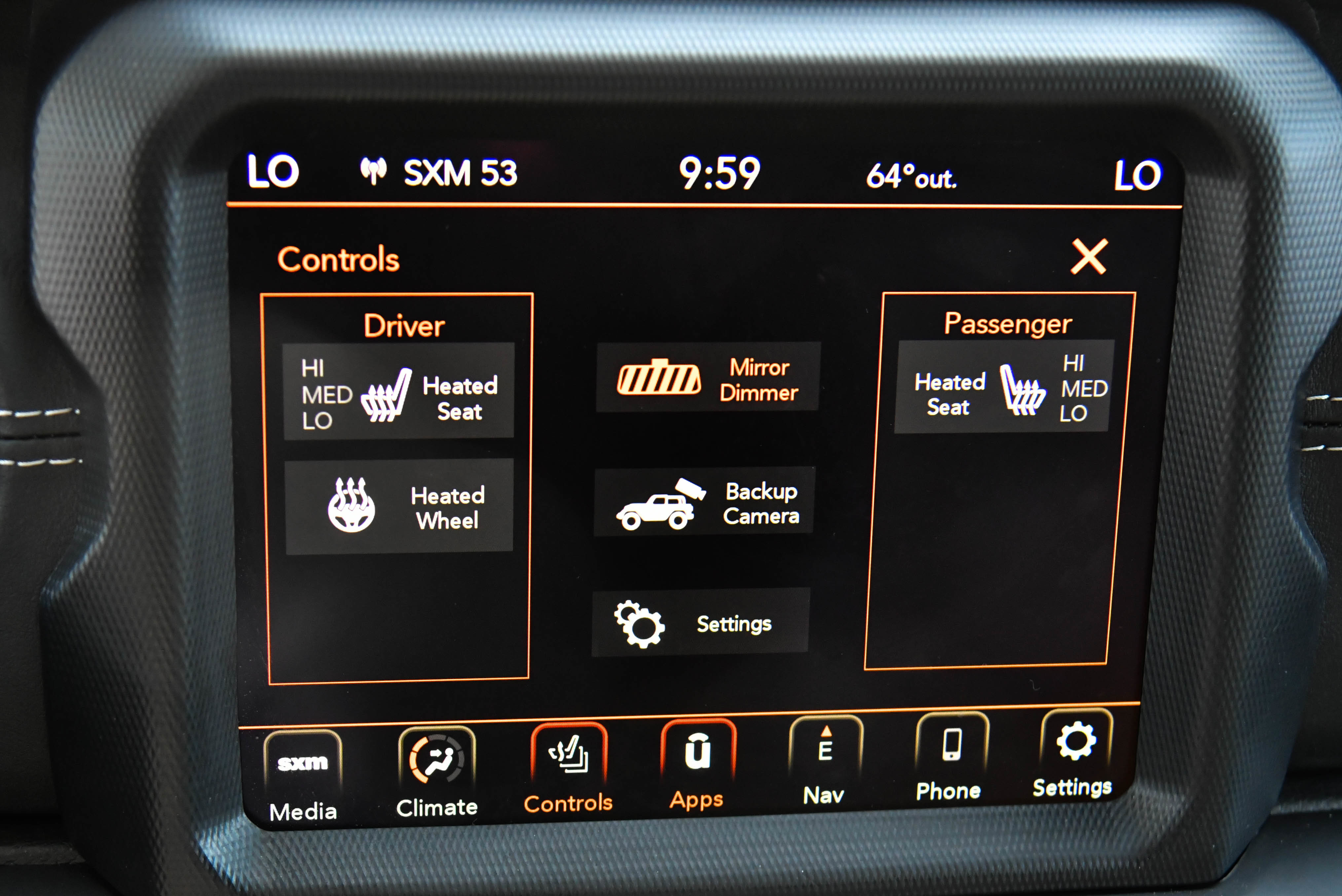Used 2023 Jeep Wrangler Unlimited Sahara w/ Cold Weather Group AWD/4WD image 26