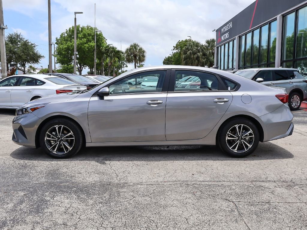 Used 2024 Kia Forte LXS FWD image 14