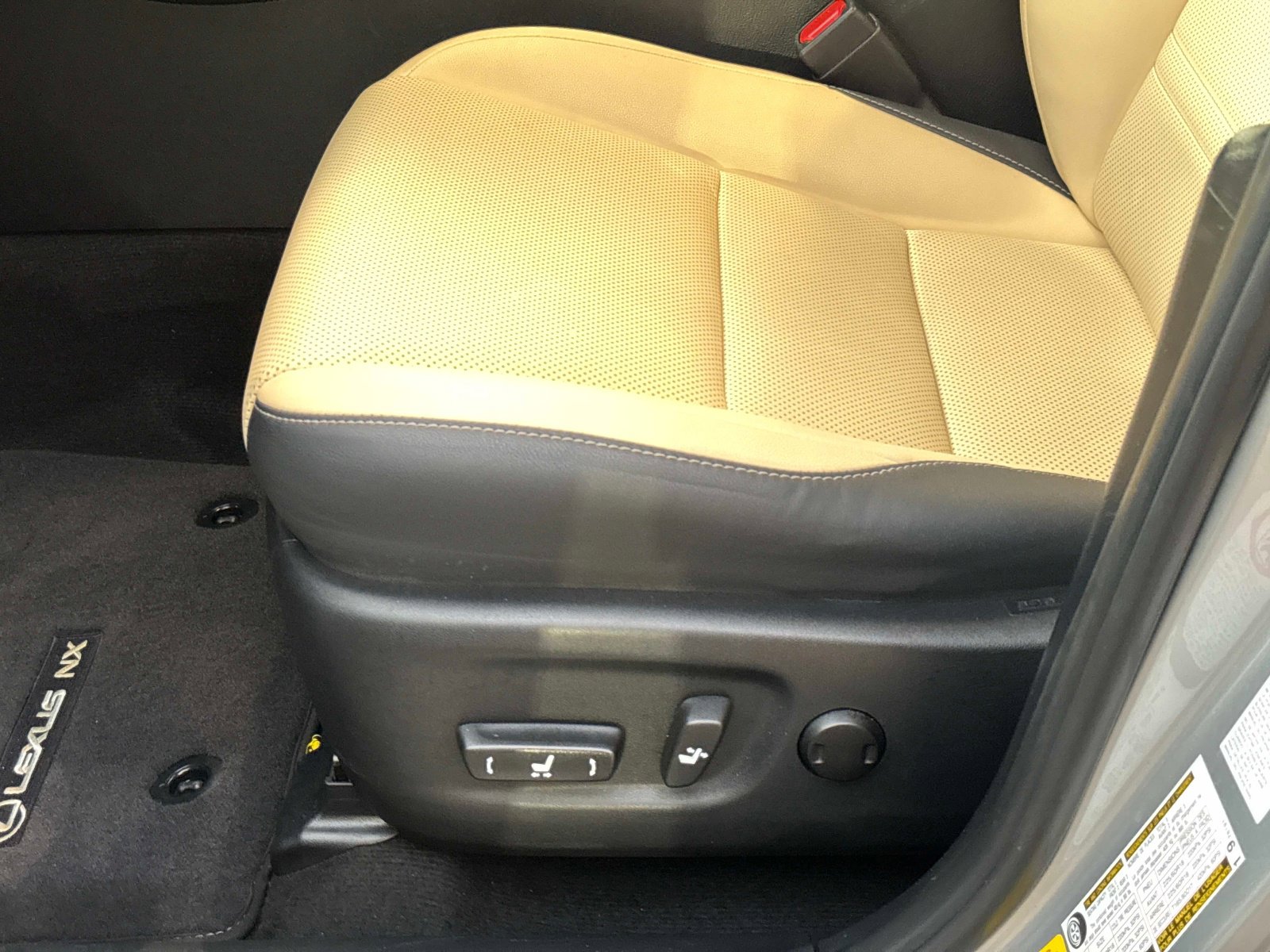 Used 2019 Lexus NX 300h image 20