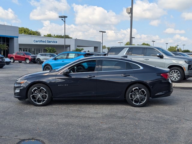 Used 2023 Chevrolet Malibu LT FWD image 9