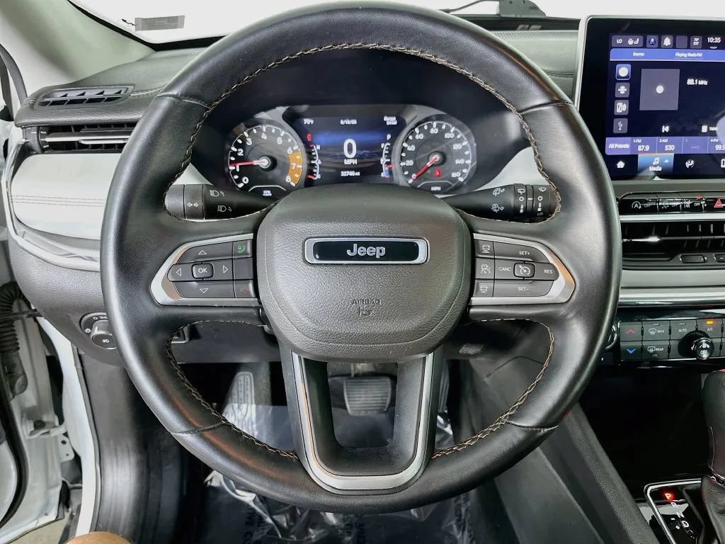 Used 2022 Jeep Compass Limited AWD/4WD image 14