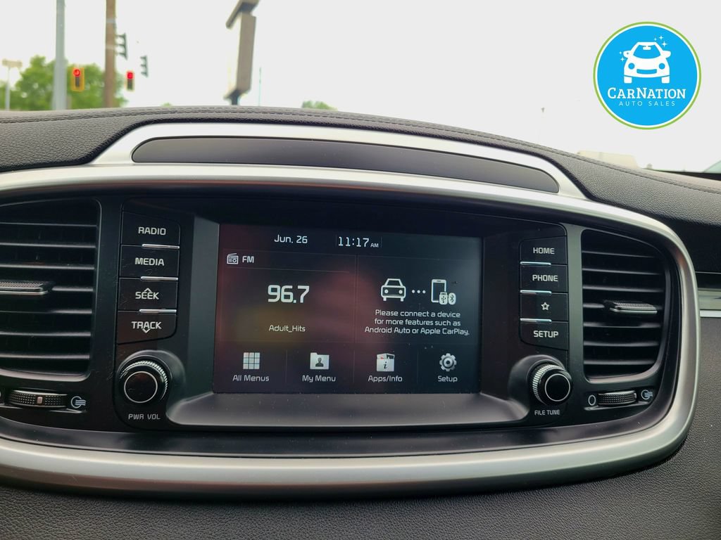 Used 2019 Kia Sorento AWD V6 image 21