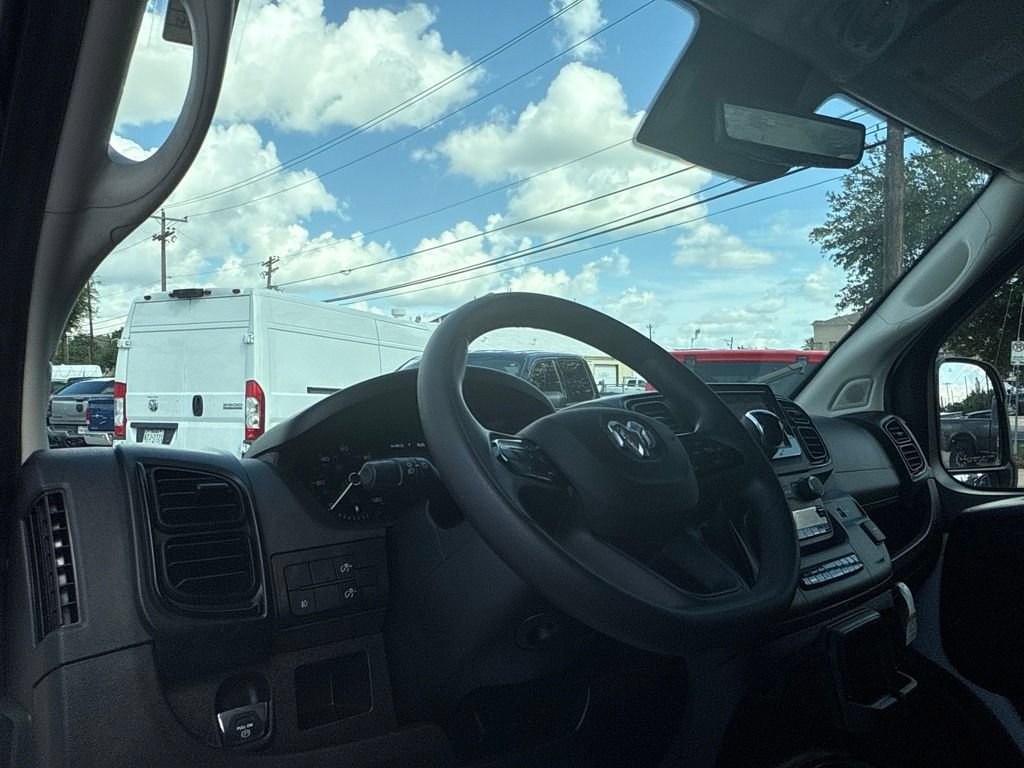 Used 2026 RAM ProMaster 2500 w/ Safety Group FWD image 13