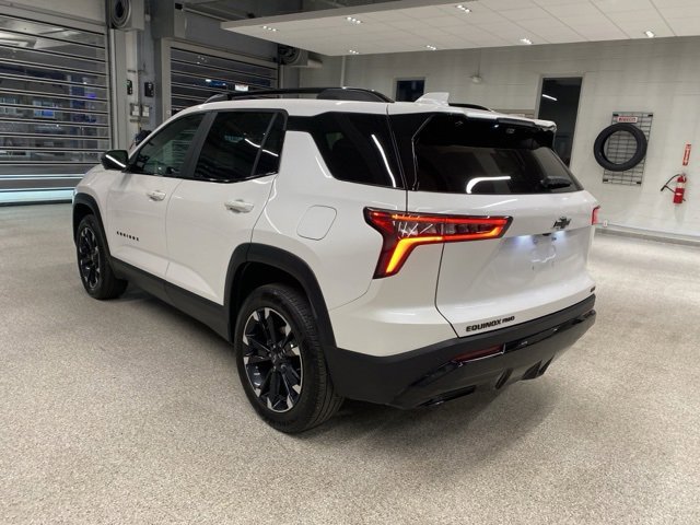 Certified 2025 Chevrolet Equinox RS w/ Safety and Technology Package image 11