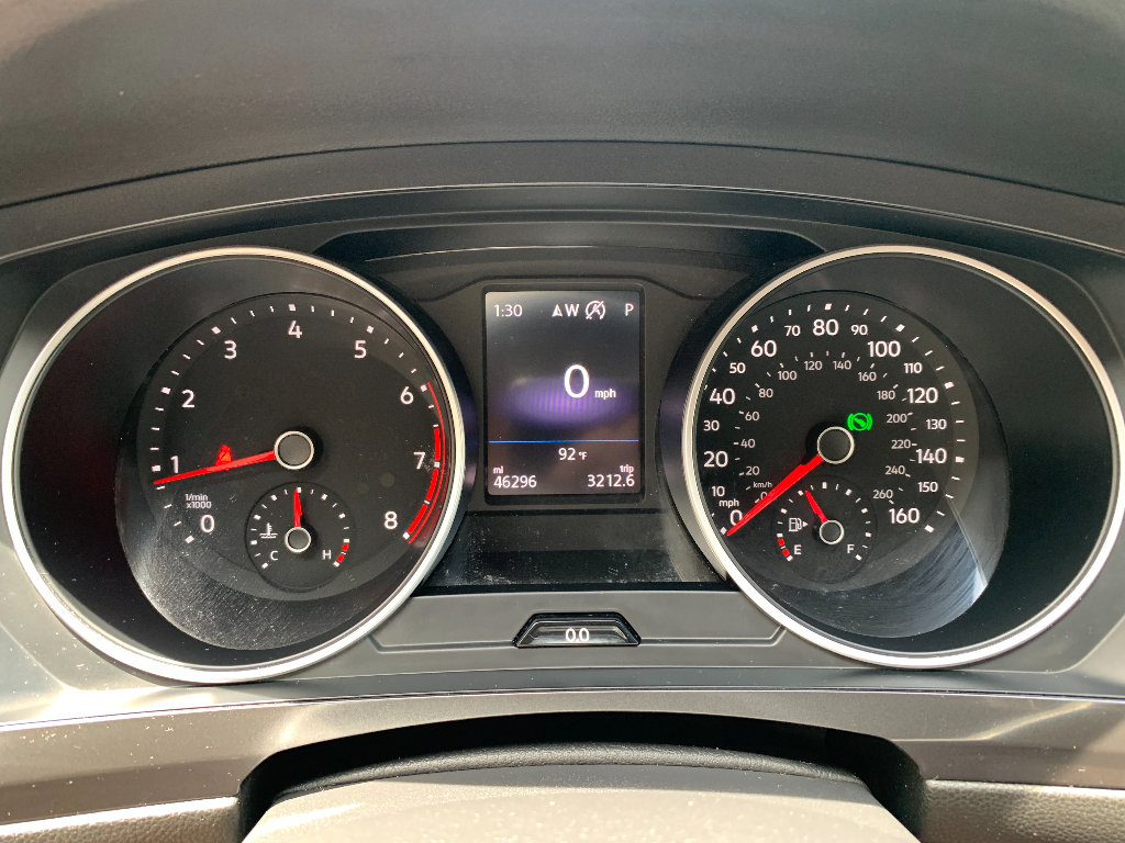 Used 2021 Volkswagen Tiguan SE AWD/4WD image 9