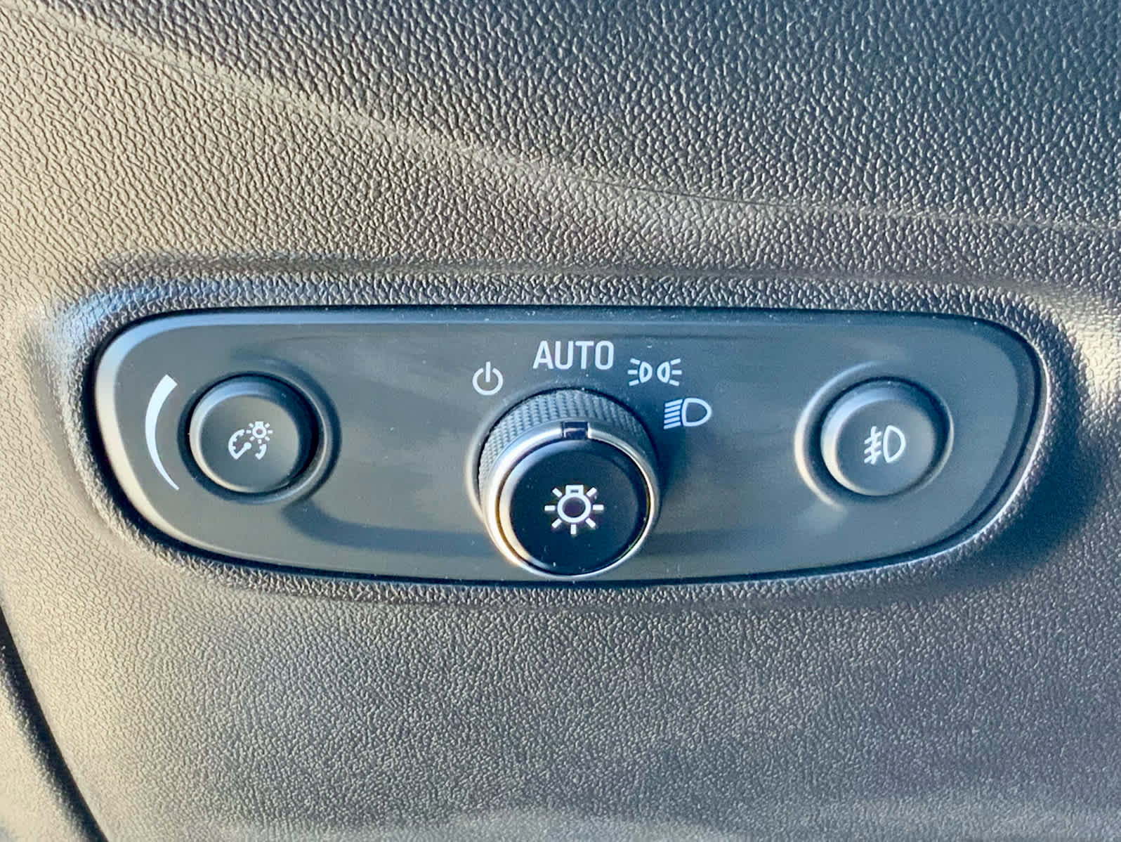 Used 2022 Chevrolet Equinox Premier image 47