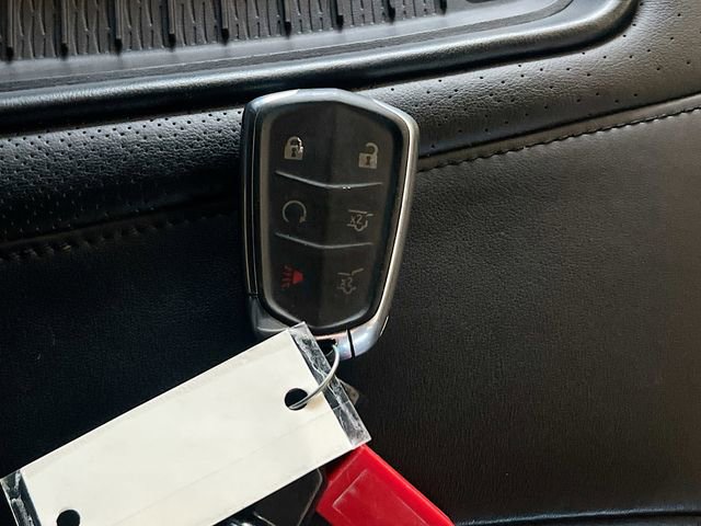 Used 2018 Cadillac Escalade Platinum image 33