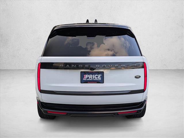Used 2023 Land Rover Range Rover SE image 6