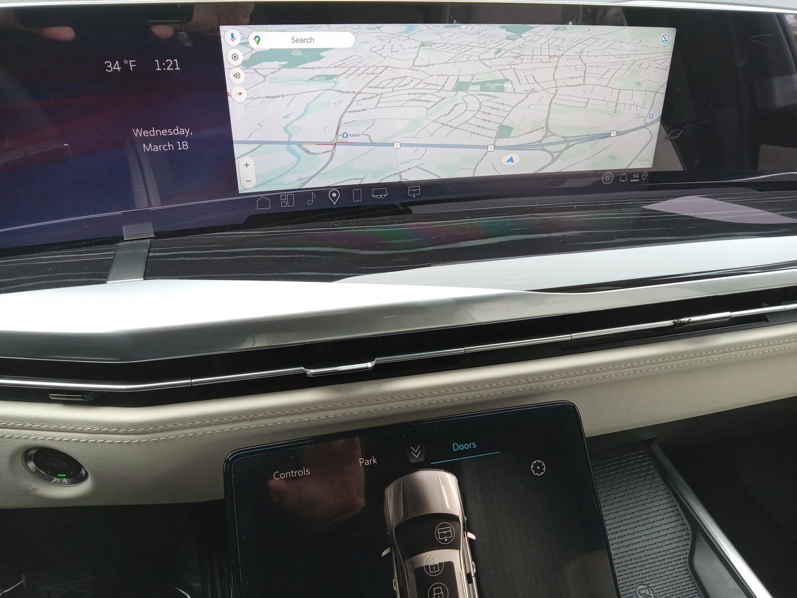 New 2026 Cadillac Escalade Sport w/ Touring Package image 17