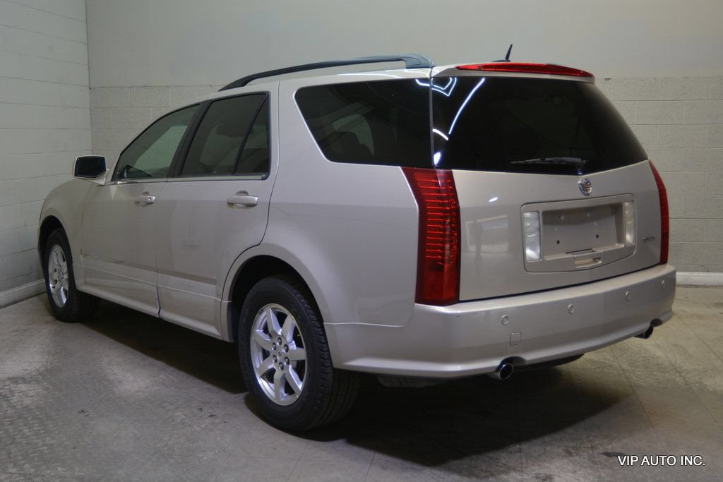 Used 2008 Cadillac SRX w/ Utility Package RWD image 3