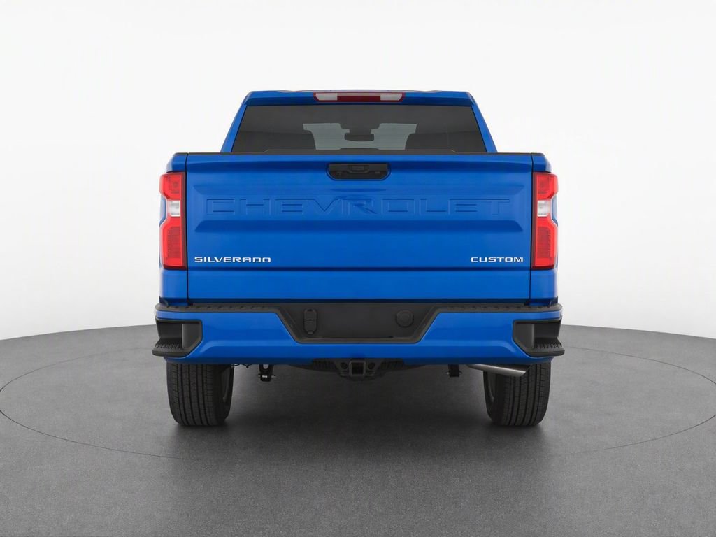 Used 2023 Chevrolet Silverado 1500 Custom AWD/4WD image 7