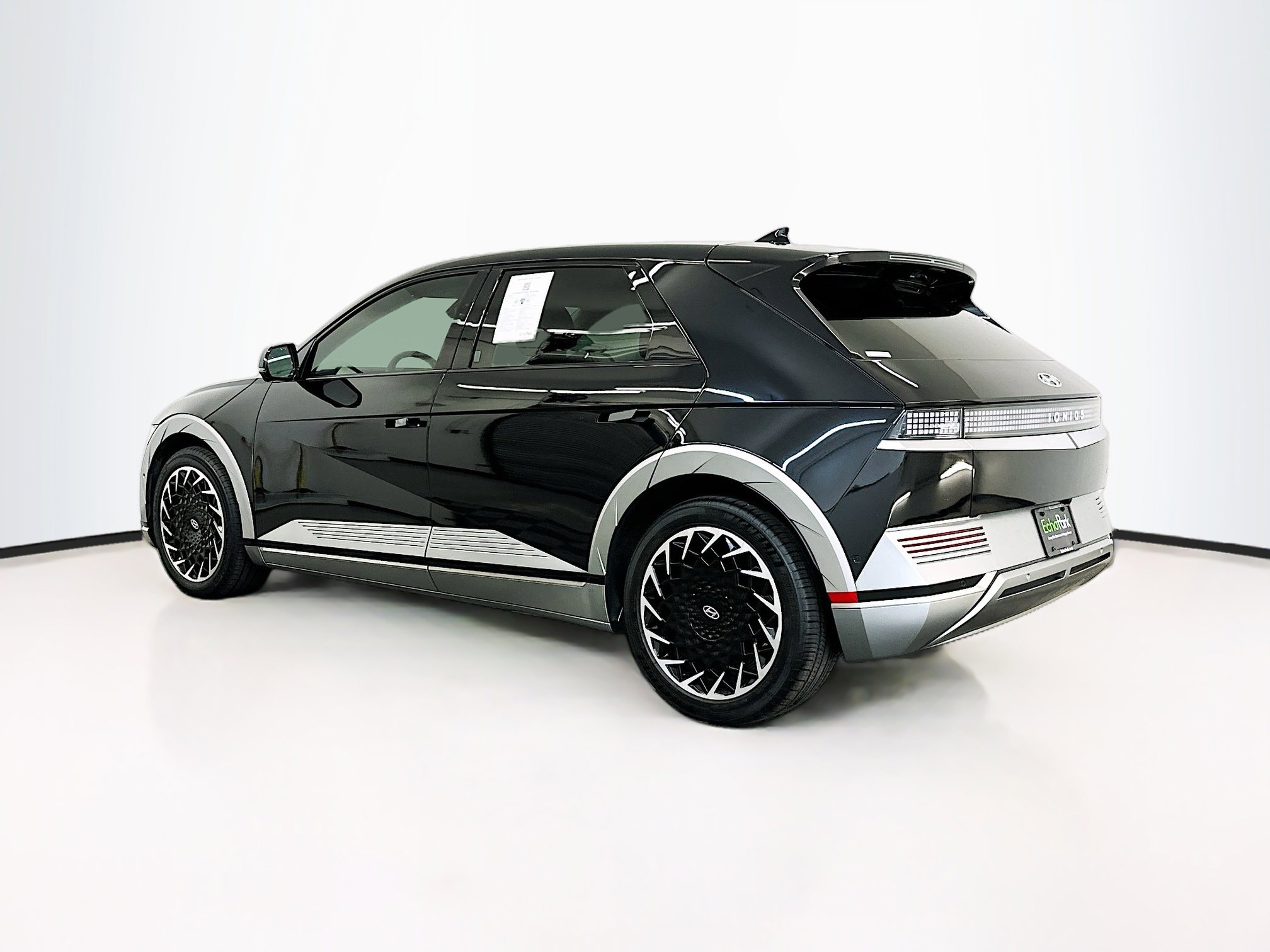 Used 2024 Hyundai Ioniq 5 Limited image 5