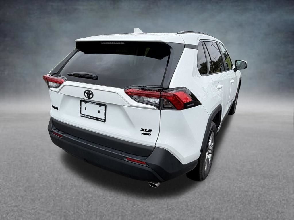 Used 2023 Toyota RAV4 XLE w/ XLE Grade Weather Package AWD/4WD image 5