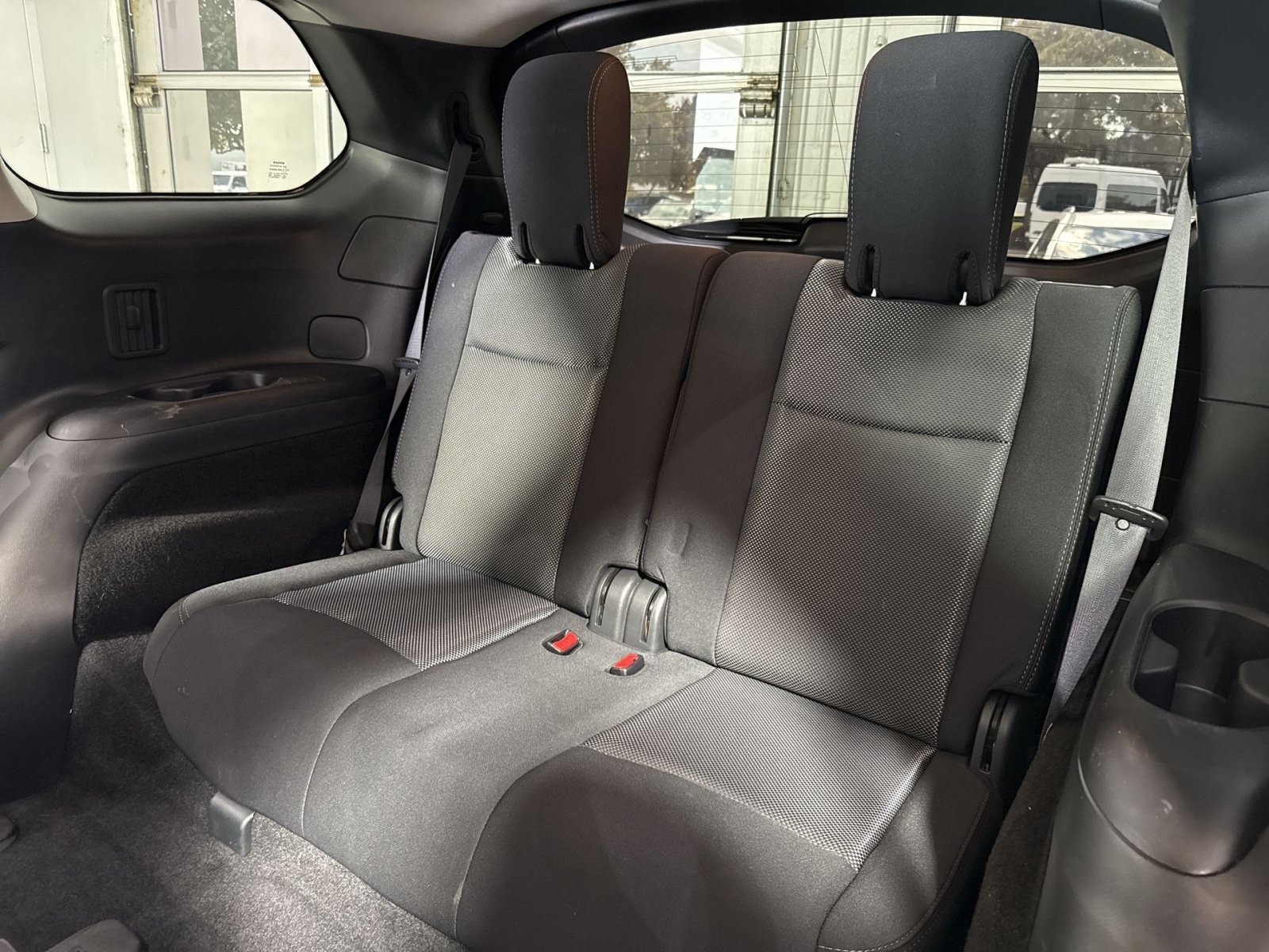 Used 2019 Nissan Pathfinder SV AWD/4WD image 26