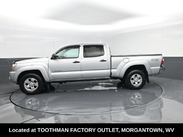 Used 2011 Toyota Tacoma 4x4 Double Cab w/ SR5 Pkg #2 image 5