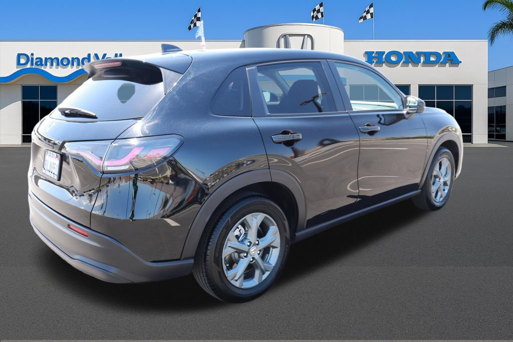 Certified 2026 Honda HR-V LX image 6