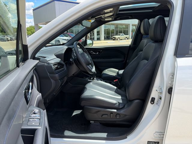 Used 2025 Subaru Forester Limited w/ Popular Package #2 AWD/4WD image 9