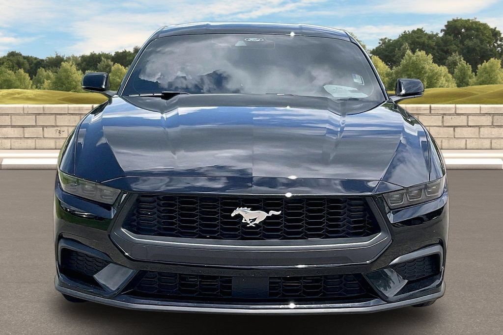 Used 2026 Ford Mustang Premium RWD image 3