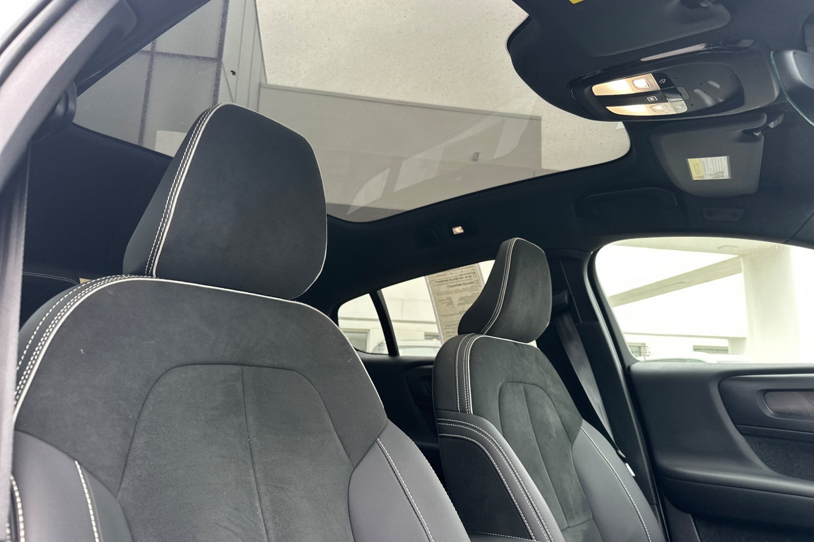 Certified 2023 Volvo C40 P8 Recharge Plus AWD/4WD image 19