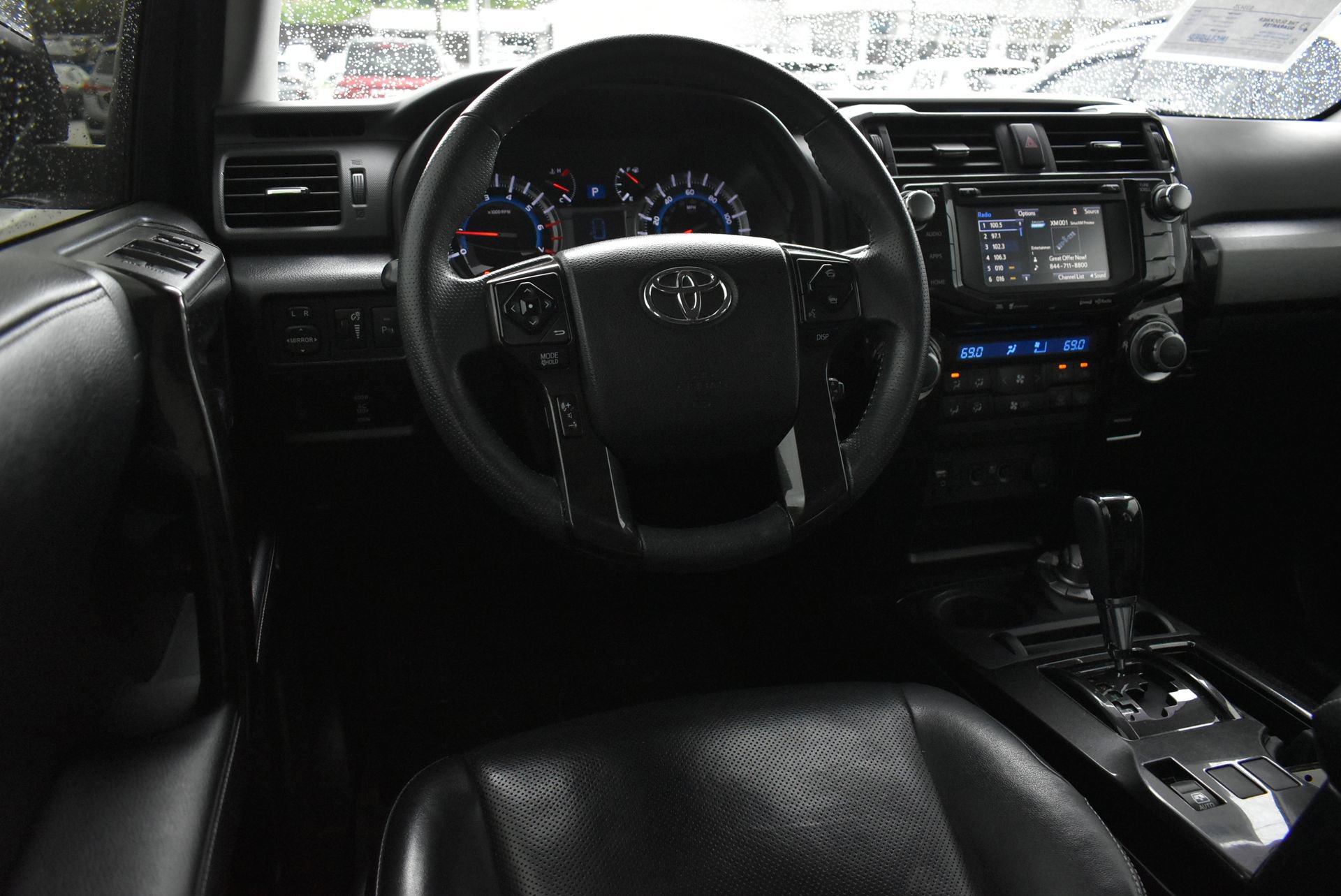 Used 2019 Toyota 4Runner Limited AWD/4WD image 18