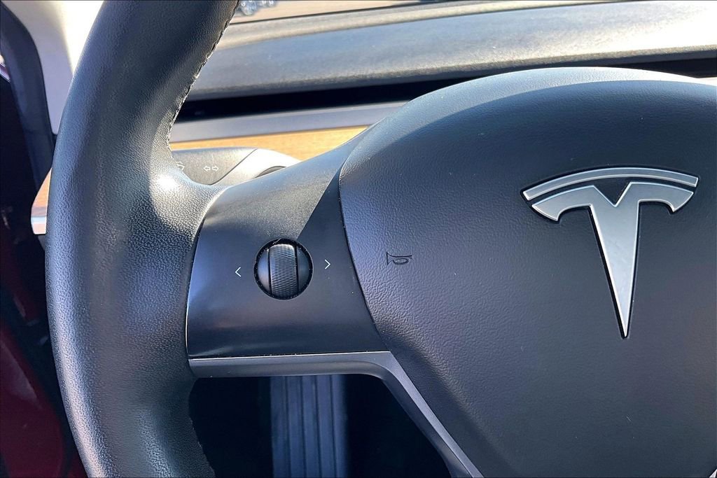 Used 2019 Tesla Model 3 Long Range image 18