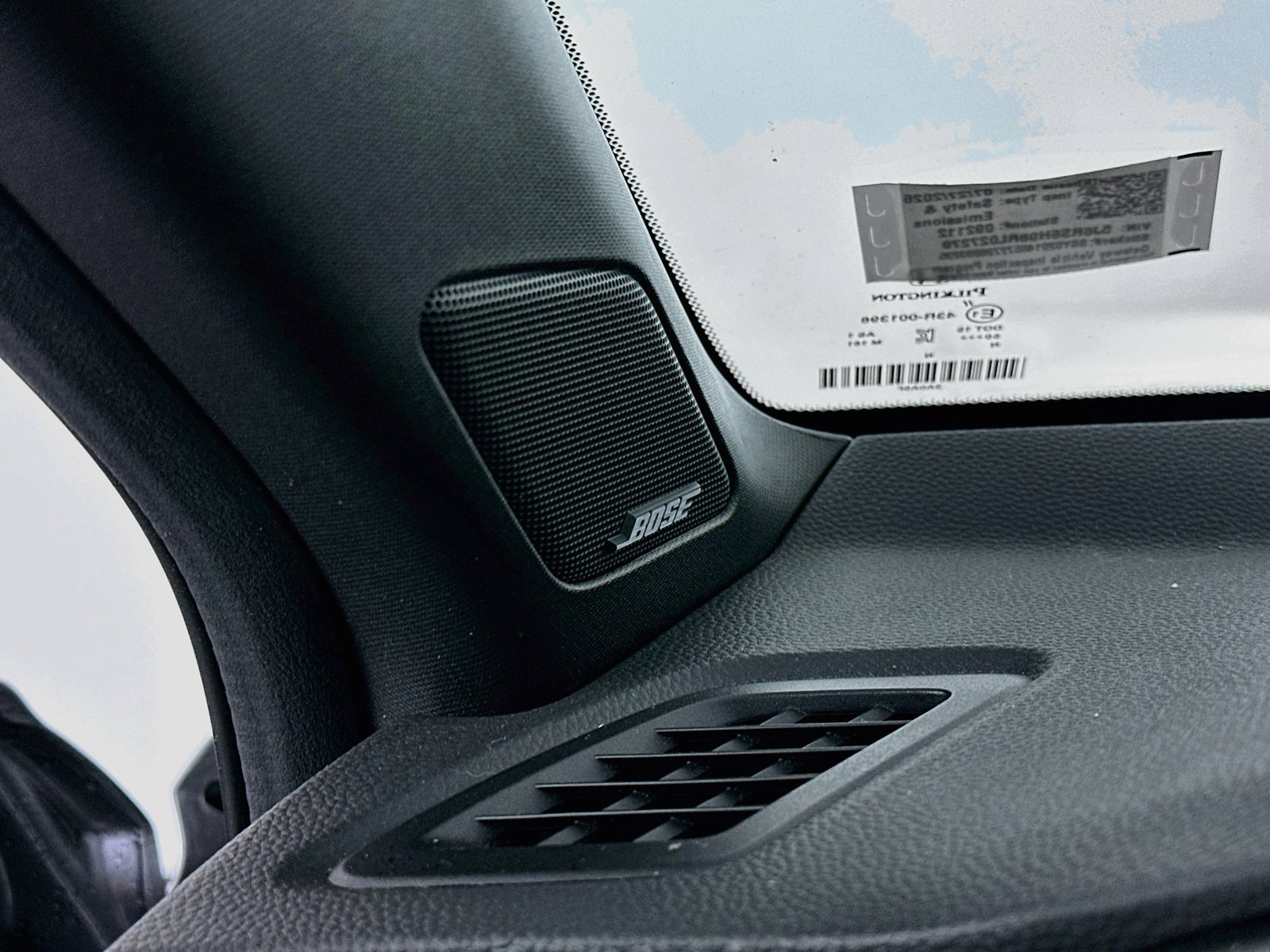 Used 2024 Honda CR-V Touring image 26