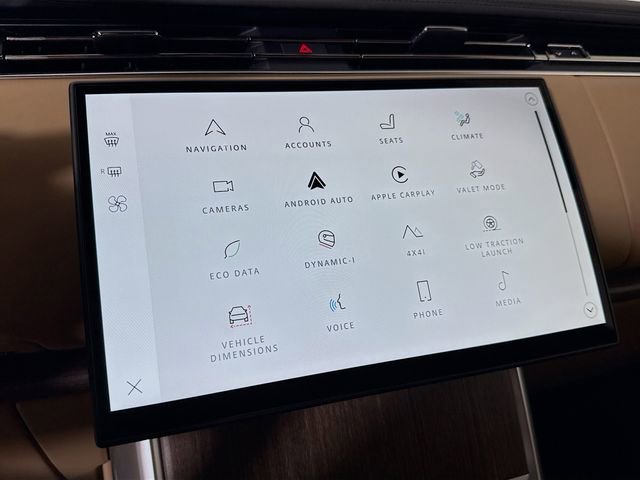 New 2026 Land Rover Range Rover Long Wheelbase SE image 15