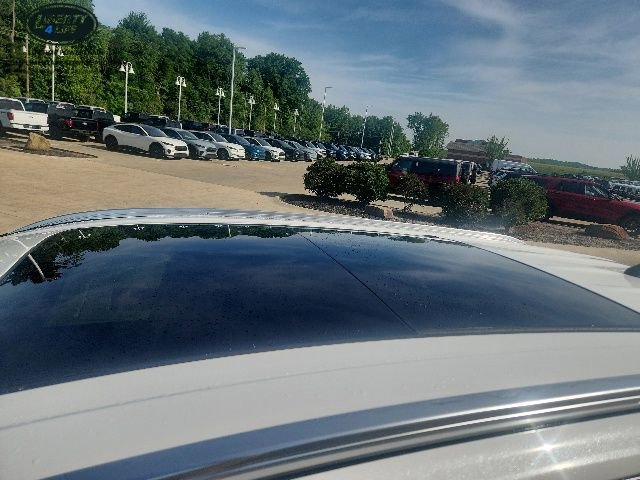 Used 2026 Lincoln Aviator Reserve AWD/4WD image 7