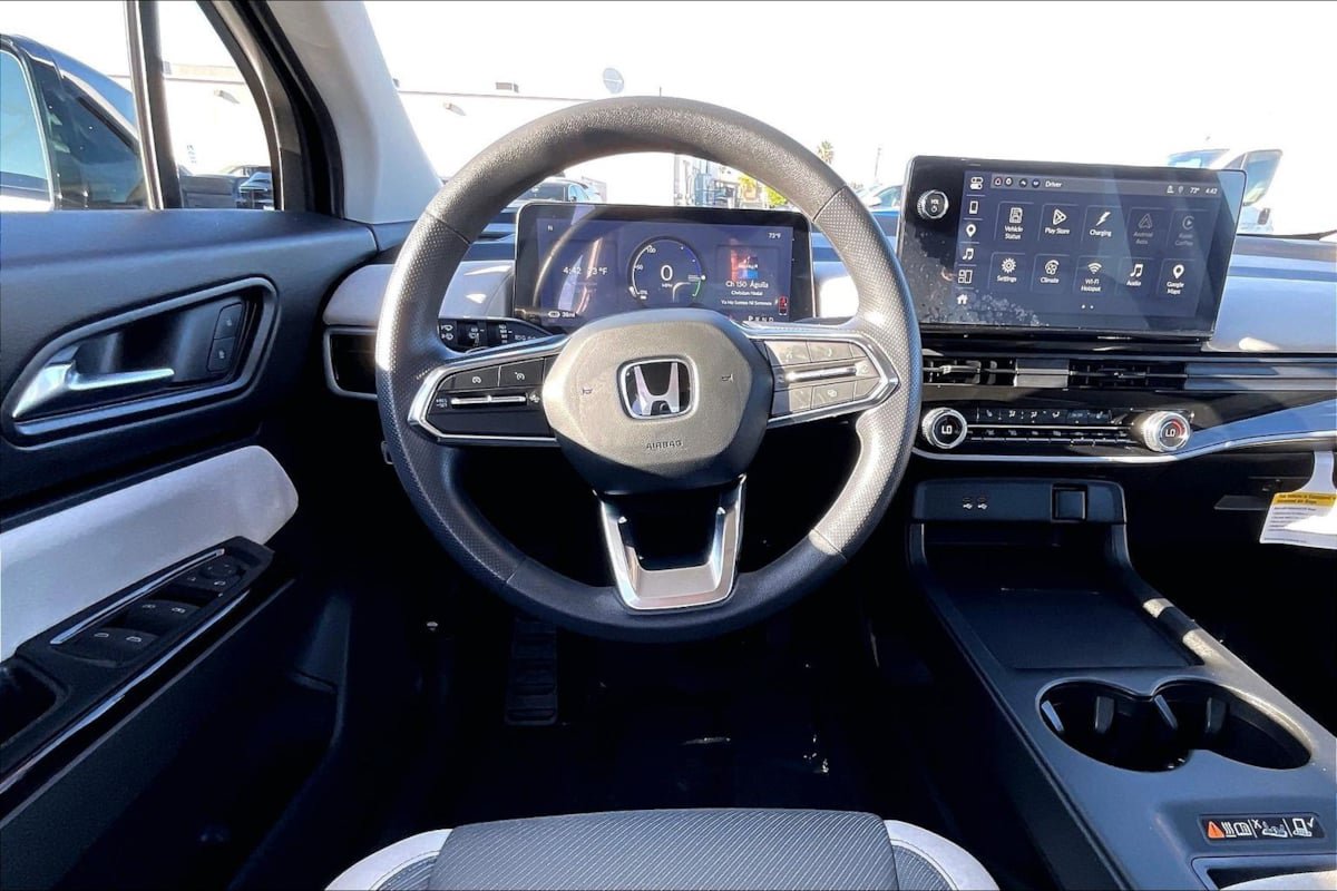 Used 2024 Honda Prologue EX image 5