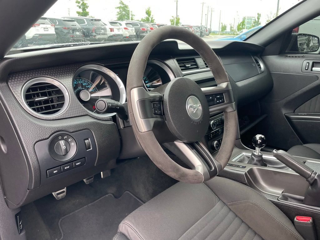 Used 2012 Ford Mustang Boss 302 w/ Boss 302 Accessory Pkg RWD image 9