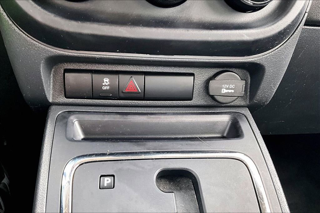 Used 2015 Jeep Compass Sport w/ Power Value Group image 16