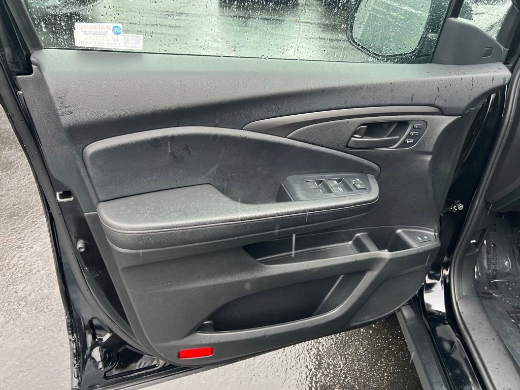 Used 2023 Honda Passport EX-L image 9