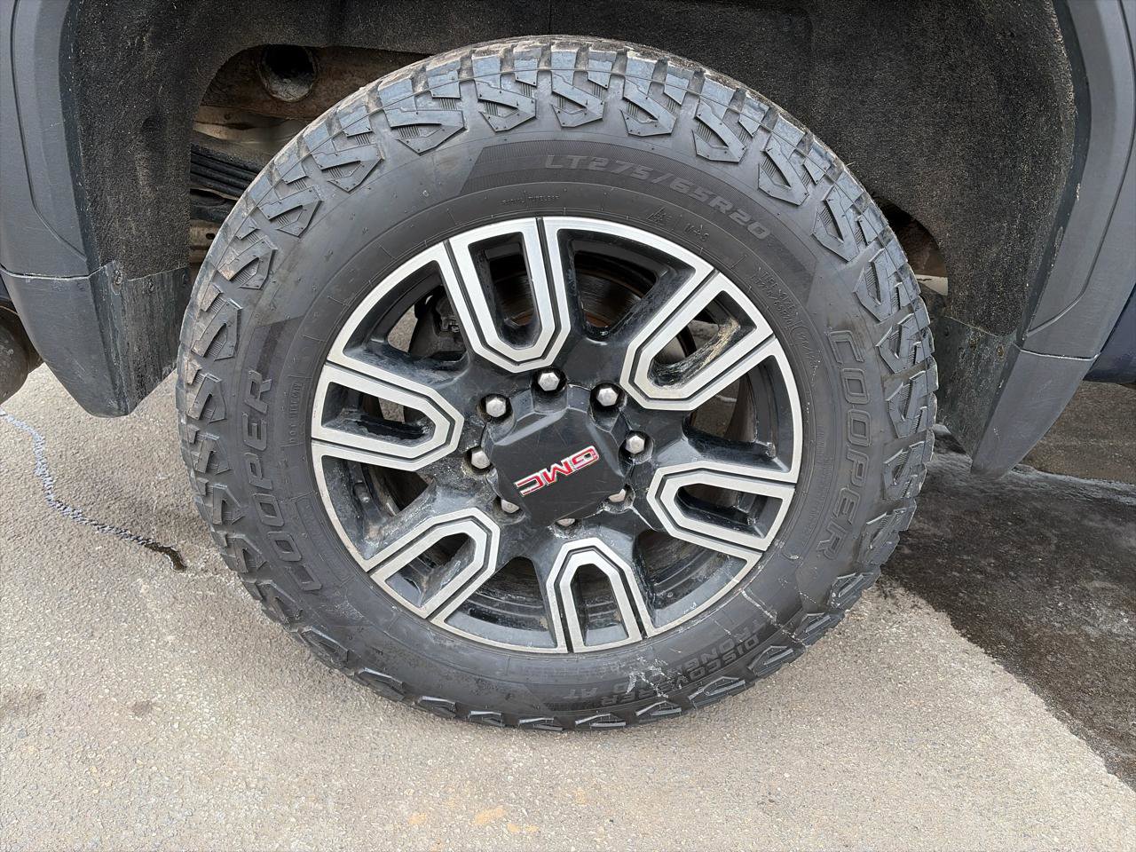 Used 2022 GMC Sierra 2500 AT4 w/ Gooseneck/5TH Wheel Package image 16