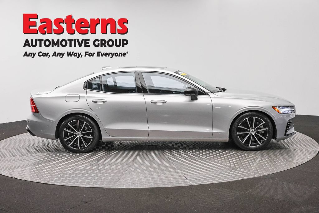 Used 2023 Volvo S60 T8 Plus AWD/4WD image 4
