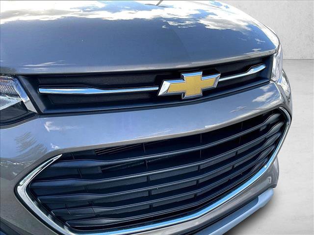 Used 2021 Chevrolet Trax LT w/ Driver Confidence Package image 30