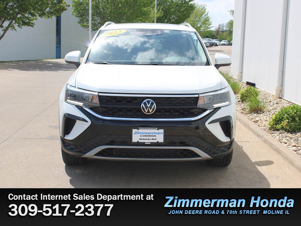 Used 2023 Volkswagen Taos SE AWD/4WD image 4