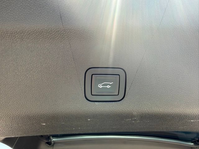 Used 2025 Cadillac Escalade Sport w/ LPO, Floor Liner Package AWD/4WD image 48