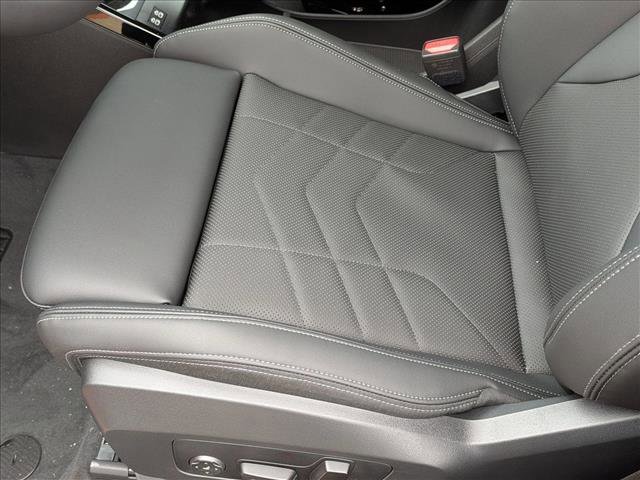 New 2026 BMW X1 xDrive28i w/ Technology Package image 4