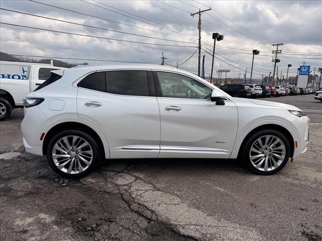 Used 2024 Buick Envision Avenir image 2
