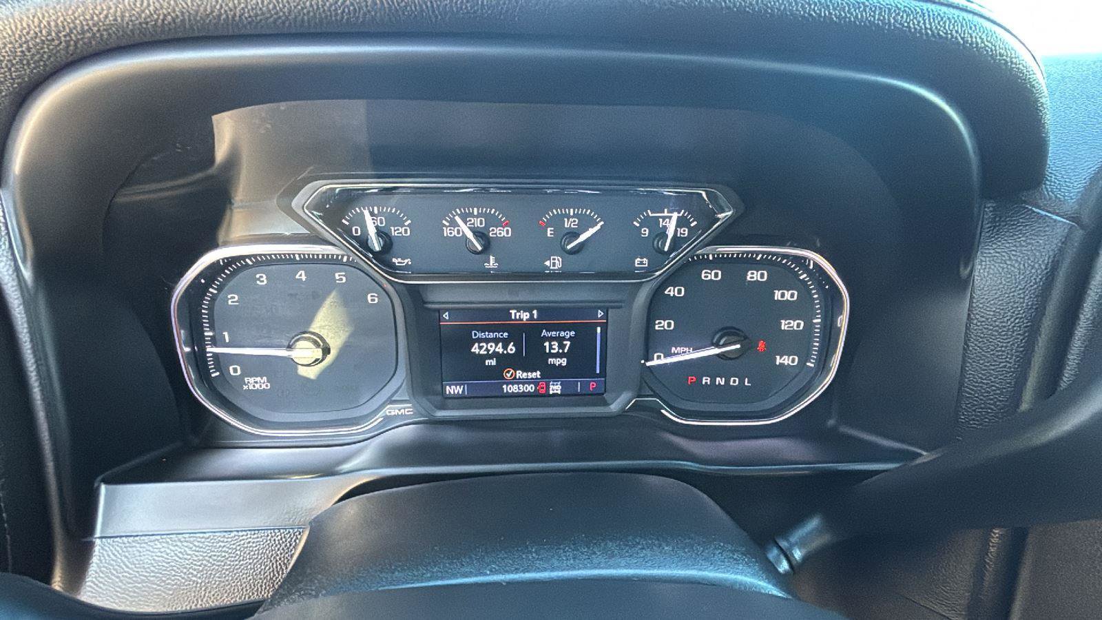 Certified 2020 GMC Sierra 2500 SLT w/ SLT Convenience Package image 14